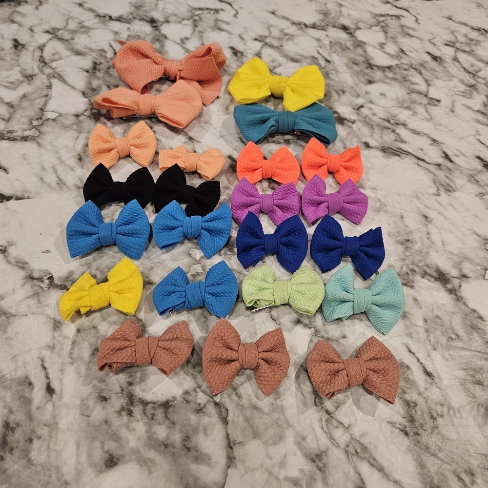 "Textured Fabric Hair Bows Lot – Clips –‎ Assorted Colors"